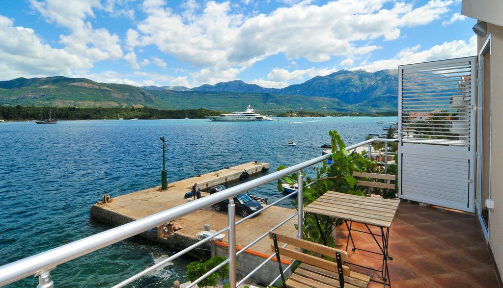 Apartments Novo Mulo Tivat Eksteriør billede