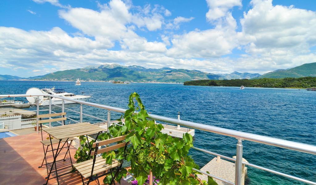 Apartments Novo Mulo Tivat Eksteriør billede
