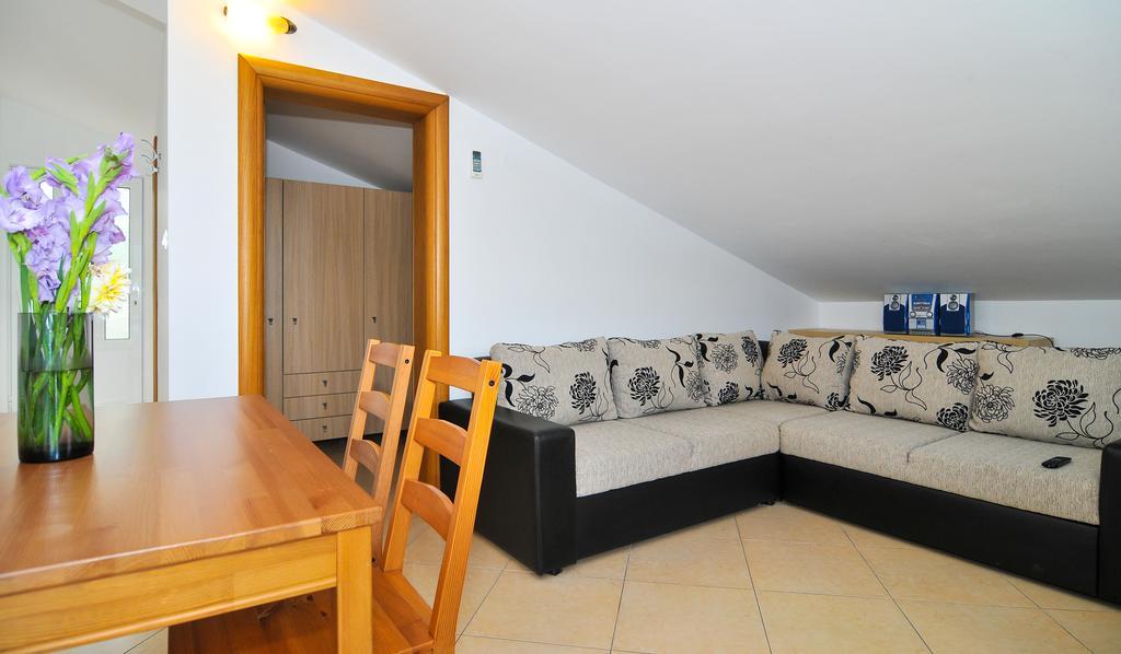 Apartments Novo Mulo Tivat Eksteriør billede