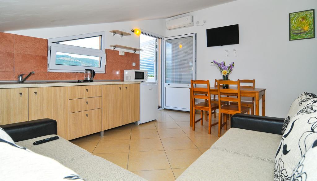 Apartments Novo Mulo Tivat Eksteriør billede
